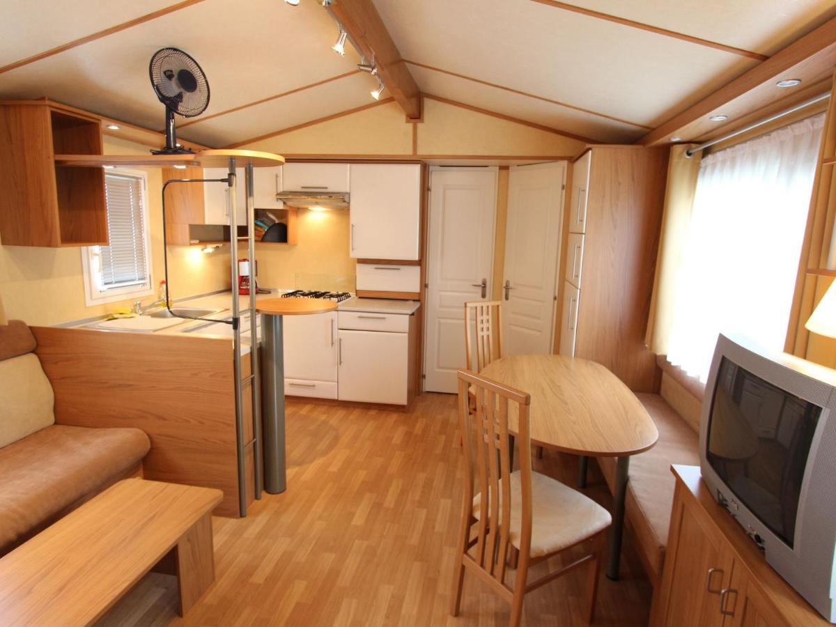 Mobile Home Near Lake Klopeiner See ザンクト・カンツィアン エクステリア 写真