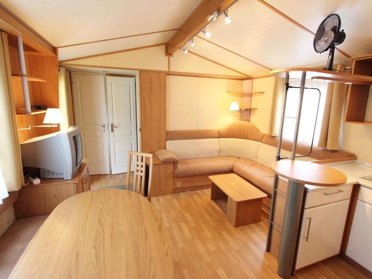 Mobile Home Near Lake Klopeiner See ザンクト・カンツィアン エクステリア 写真